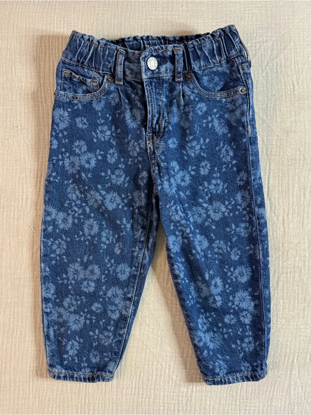 Baby Gap Toddler Barrel Jeans with Floral Washwell
